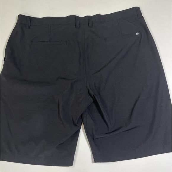 Travis Matthew Men’s Black Flat Front Golf Shorts 40x10 - Picture 3 of 5